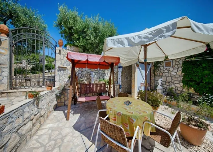 Golden Coast Apartman Vis