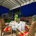 Golden Coast Apartman Vis